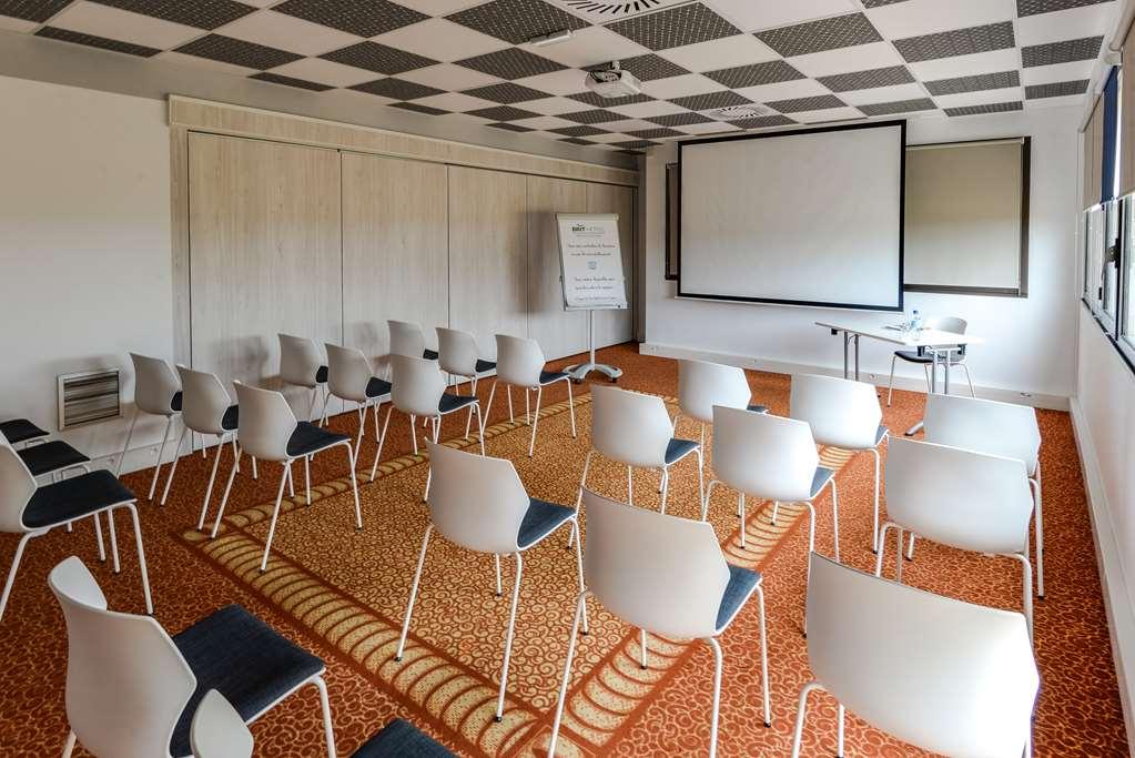 Brit Hotel Rennes Cesson Съоръжения снимка