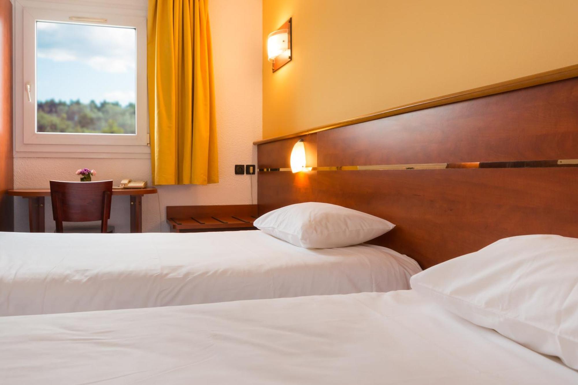 Brit Hotel Rennes Cesson Екстериор снимка