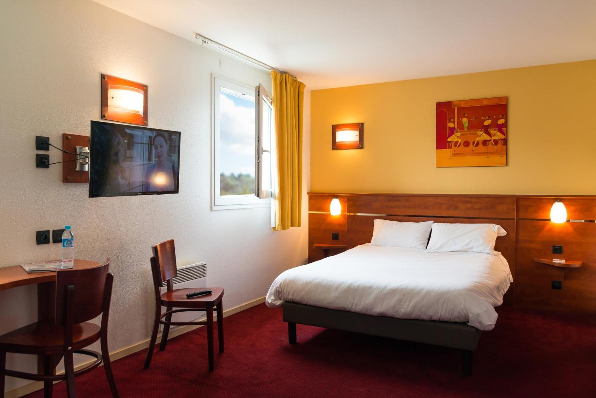 Brit Hotel Rennes Cesson Екстериор снимка