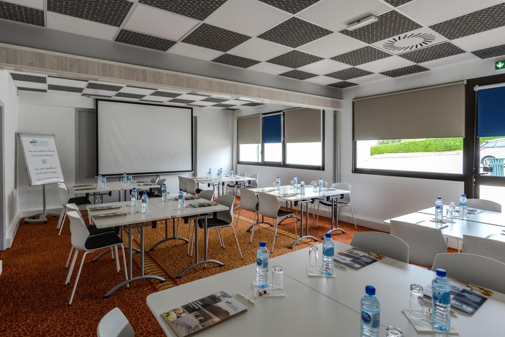 Brit Hotel Rennes Cesson Екстериор снимка