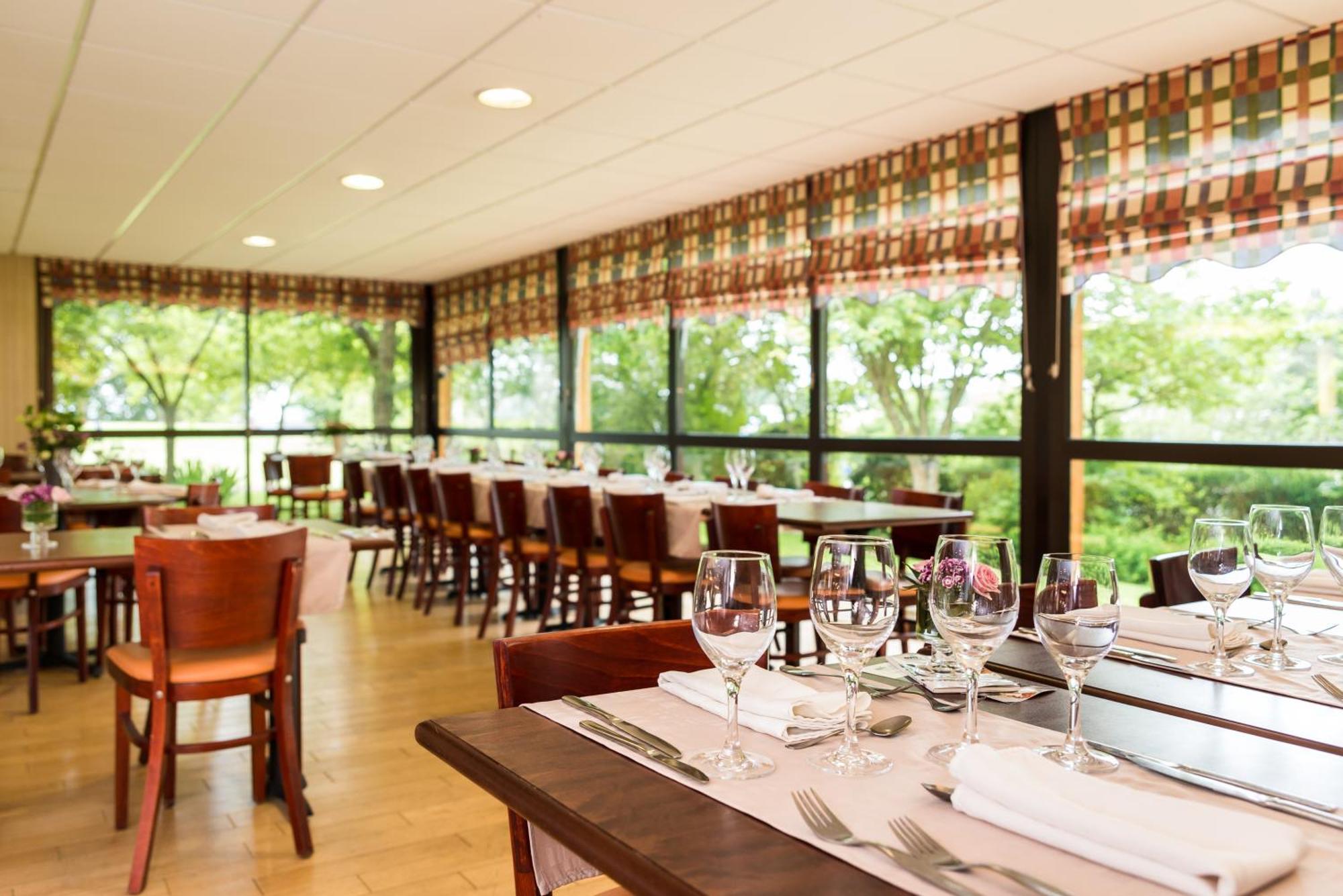 Brit Hotel Rennes Cesson Екстериор снимка