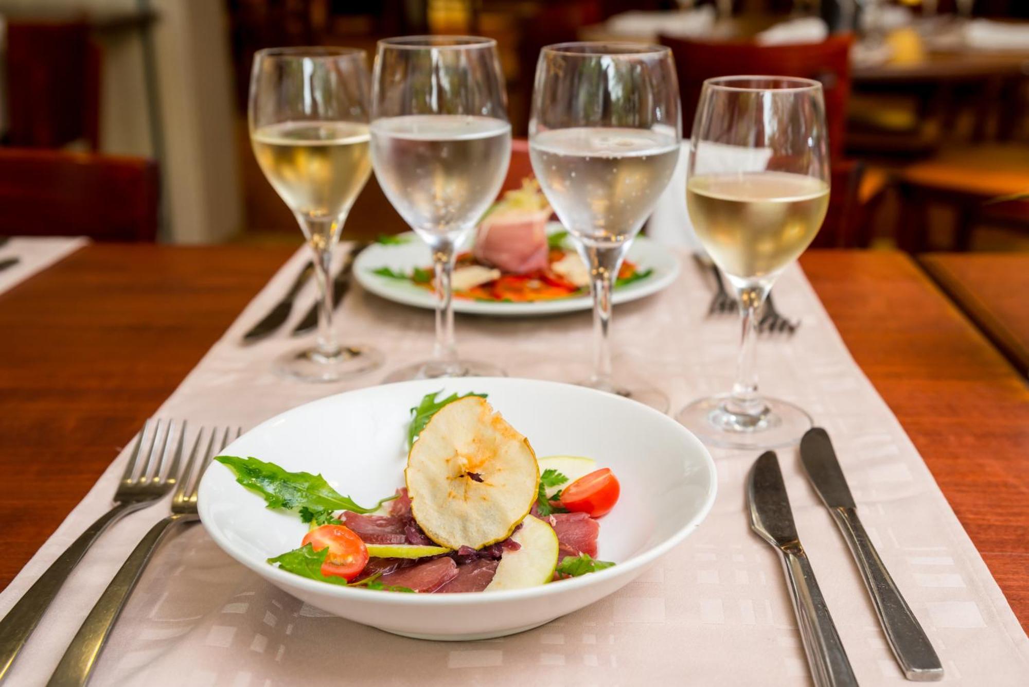Brit Hotel Rennes Cesson Екстериор снимка