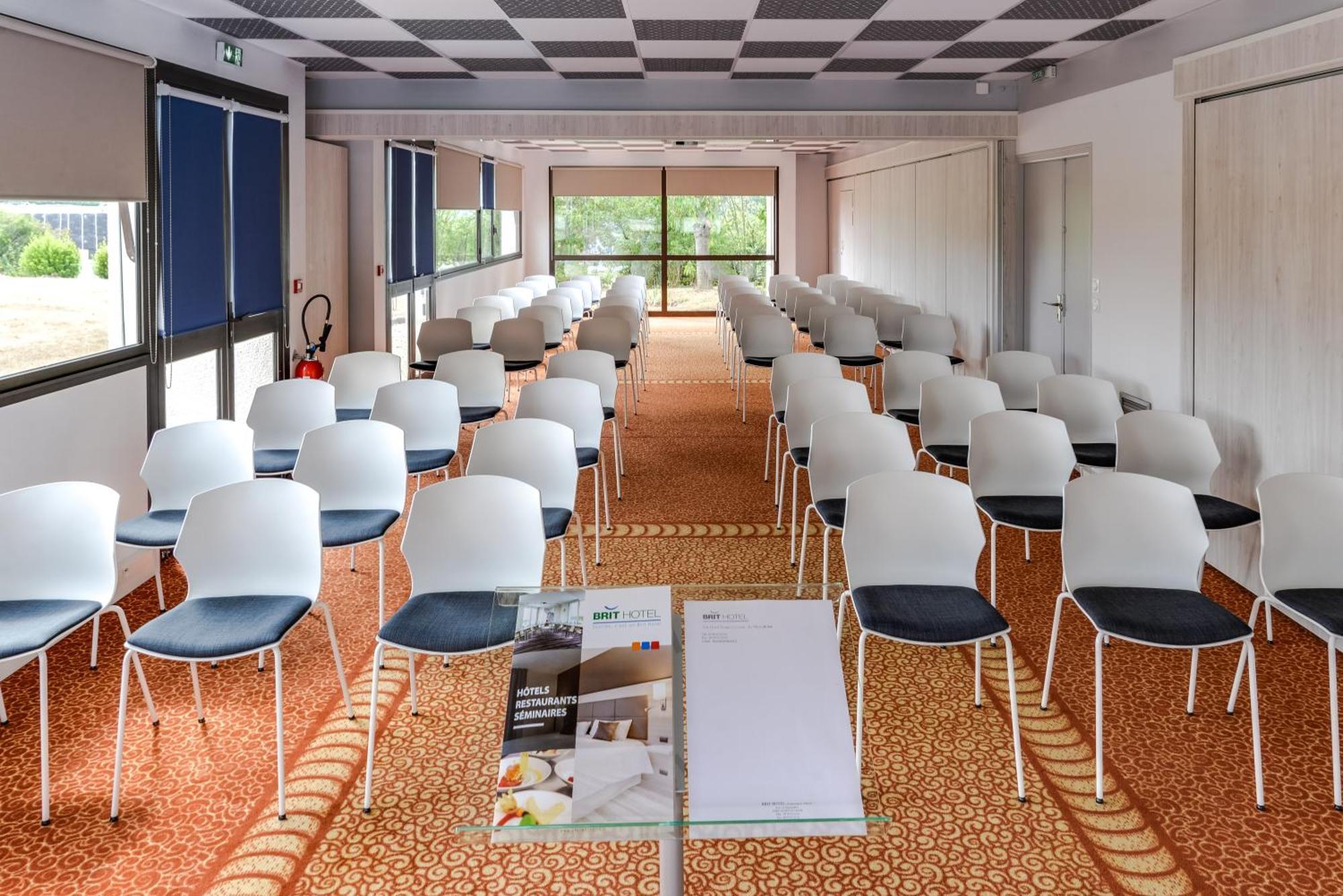 Brit Hotel Rennes Cesson Екстериор снимка