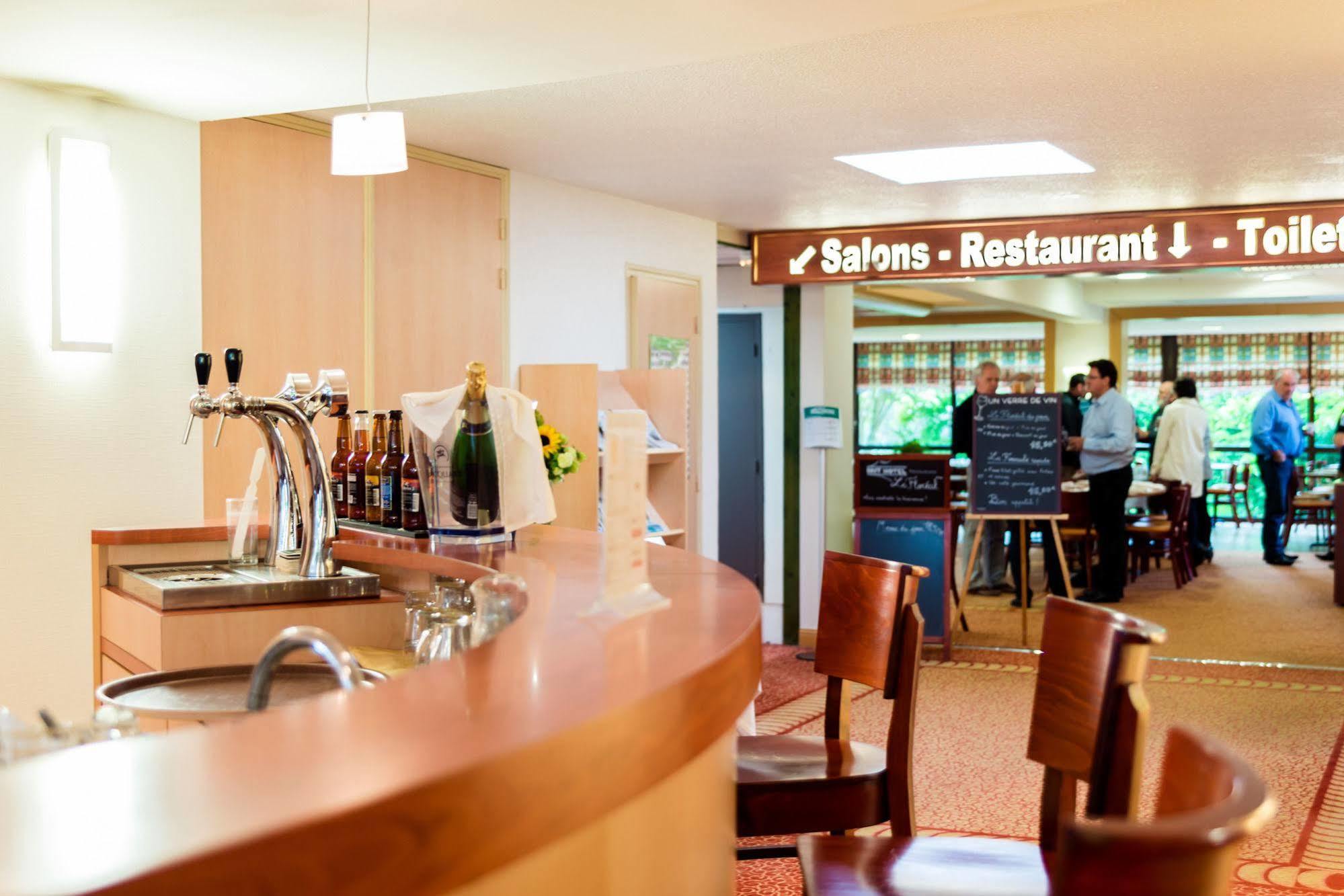 Brit Hotel Rennes Cesson Екстериор снимка